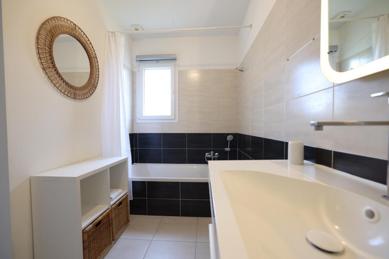 Superbe Villa Climatisee, Piscine, Jardin, Parking Le Plan-de-la-Tour Экстерьер фото